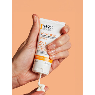 With very high protection against UVA and UVB rays, HYFAC SUN sun protection keeps you safe in the sun